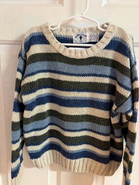Kitestrings Boys Sweater, size 5/6